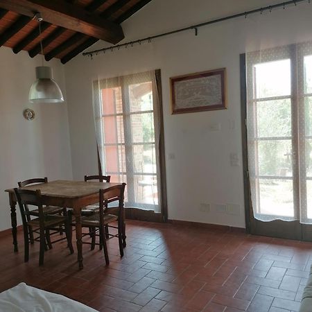 Agriturismo Borgo Stella Montespertoli Kültér fotó